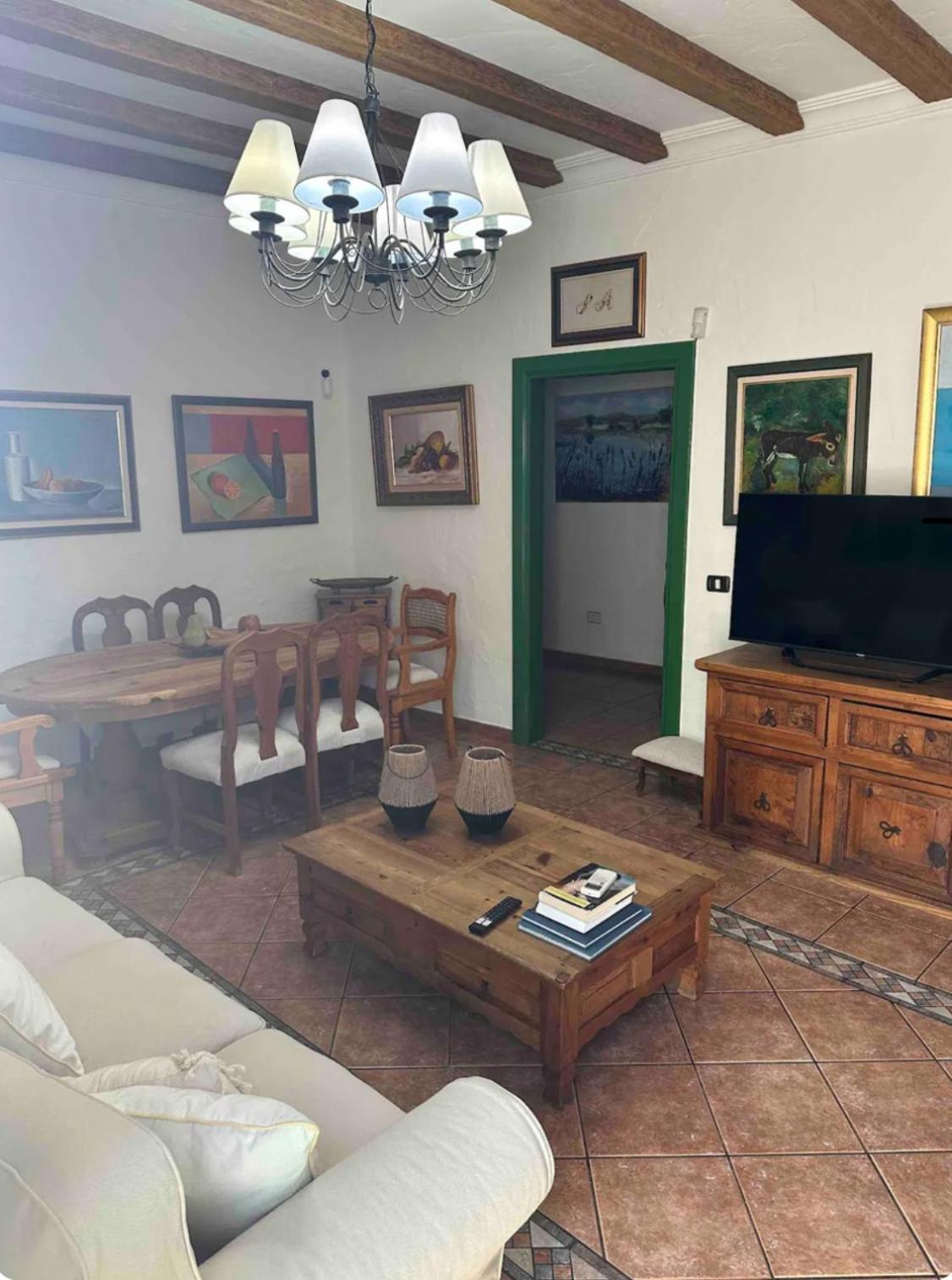 La Finca. Casa En Ciudad. Zona Residencial Muy Tranquila Telde Εξωτερικό φωτογραφία